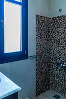 Epavlis Boutique Suites