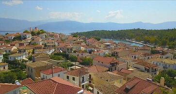 Epavlis Boutique Suites