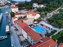 Orka Apartments