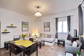 Aloe Luxury Apartments & Suites