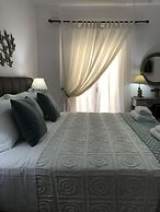 Aloe Luxury Apartments & Suites