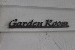 The Grand Magnolia Ballroom & Suites