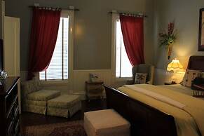 The Grand Magnolia Ballroom & Suites