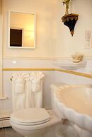 Arbor View House B&B