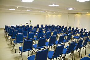 Plaza Inn Breeze Aeroporto