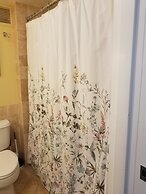 2417 at Lihue Oceanfront Resort