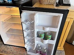 2417 at Lihue Oceanfront Resort