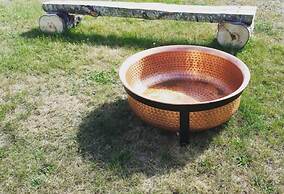 Spillover Motel and Inn