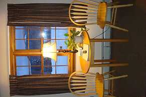 Spillover Motel and Inn