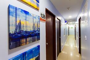 Hotel Azuan Suites By Geh Suites