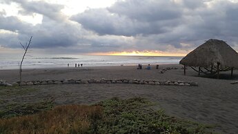 Eco Hotel Playa Quilombo de Curumbe