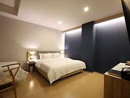 Hound Hotel Changwon Terminal