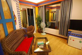 Ming-Jun Holiday Inn