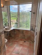 Ming-Jun Holiday Inn