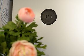 Sea Suites Apartments