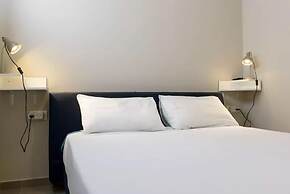 Sea Suites Apartments