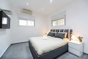 Sea Suites Apartments