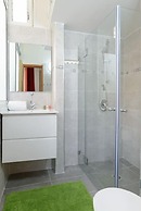 Sea Suites Apartments