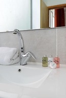 Sea Suites Apartments