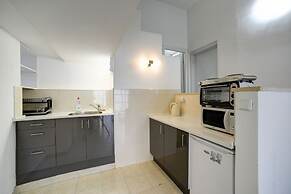 Sea Suites Apartments