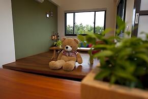 The Tree Bed and Breakfast