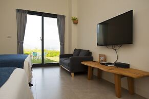 The Tree Bed and Breakfast