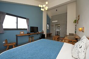 The Tree Bed and Breakfast