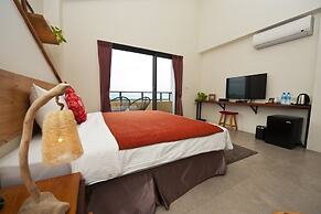 The Tree Bed and Breakfast