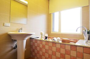 Yunju Hotspring Villa