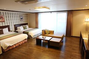 Tongyeong Anchovy tourist Hotel
