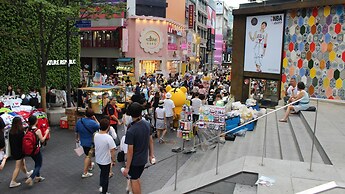 WELL PLUS BNB Guest House