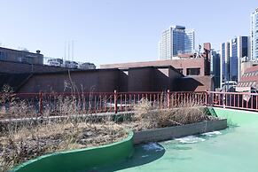 WELL PLUS BNB Guest House