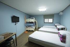 WELL PLUS BNB Guest House