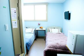 WELL PLUS BNB Guest House