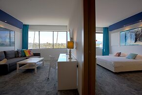 SoBlue Hotel