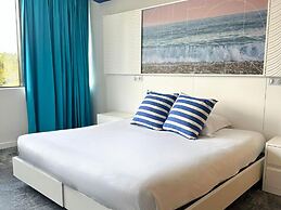 SoBlue Hotel