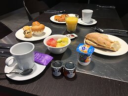 SoBlue Hotel
