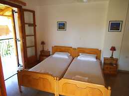 Villa Xenos Studios & Apartments