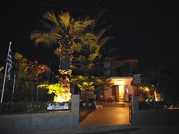 Villa Xenos Studios & Apartments