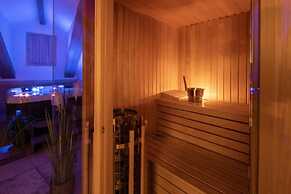 Heritage Hotel Life Palace