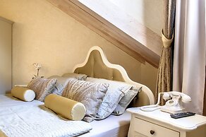 Heritage Hotel Life Palace