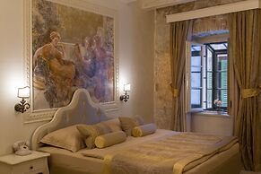 Heritage Hotel Life Palace