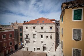 Heritage Hotel Life Palace