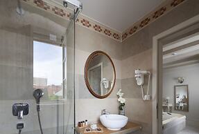 Heritage Hotel Life Palace