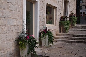 Heritage Hotel Life Palace