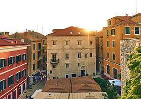 Heritage Hotel Life Palace