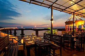 Champasak Grand Hotel