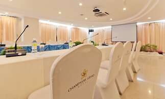 Champasak Grand Hotel