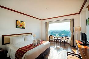 Champasak Grand Hotel