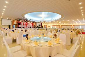 Champasak Grand Hotel